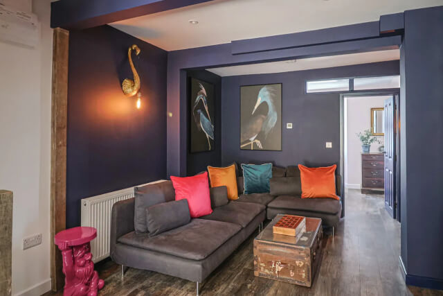 Avocet - Living Room