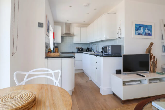 Seagull - Kitchen, Dining and Living Area