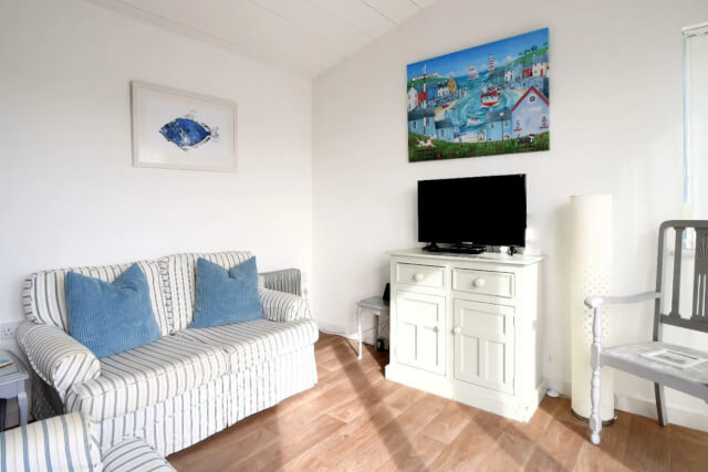 Beach Hut - Living Room