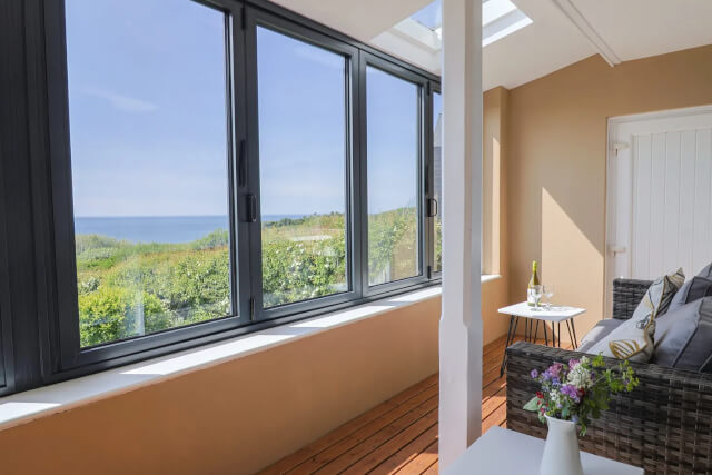 Tillicum - Living Room with Sea View
